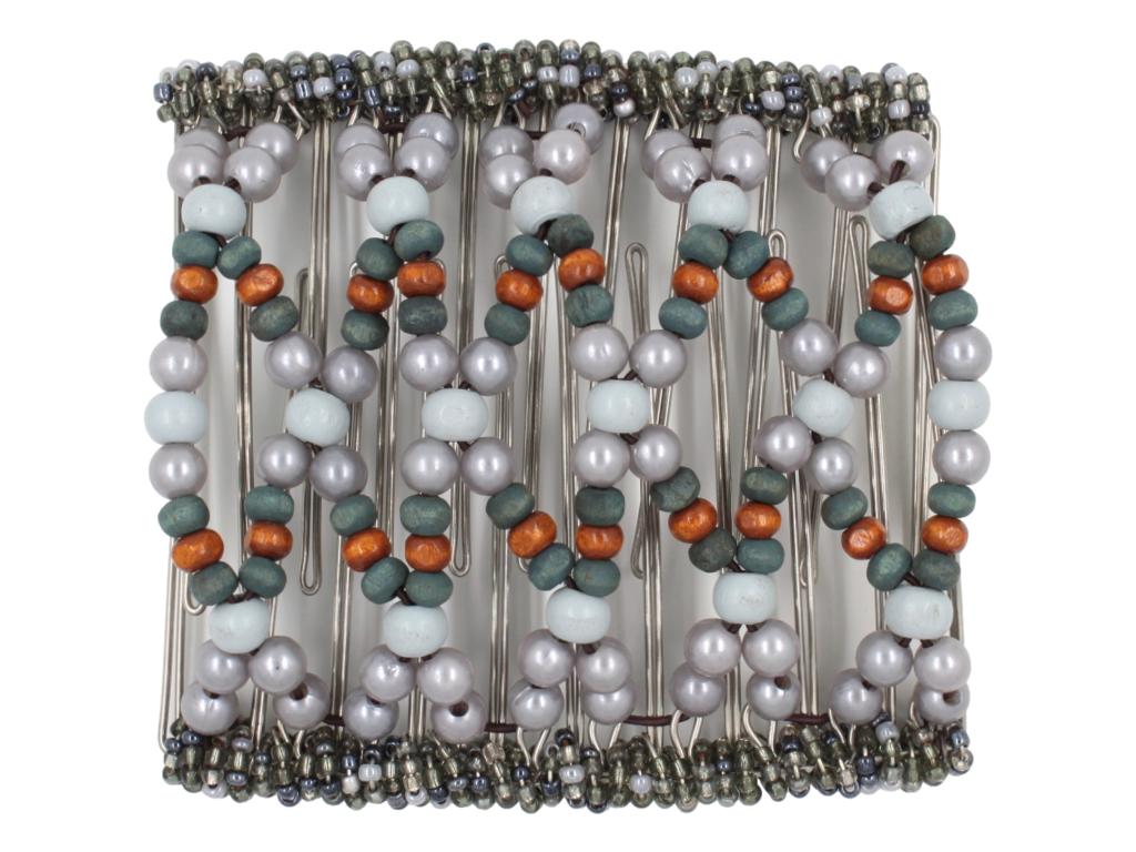 African Butterfly Wire Hair Clip - 11 Tong 485 - Beaded hair clip with multicolored beads on a white background